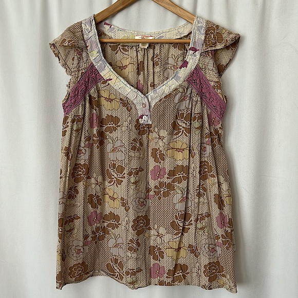 Lux Tops - Lux Cute Boho Brown/Purple Floral Lace Cap Sleeve Shirt Top **Size L** 🌸🌸